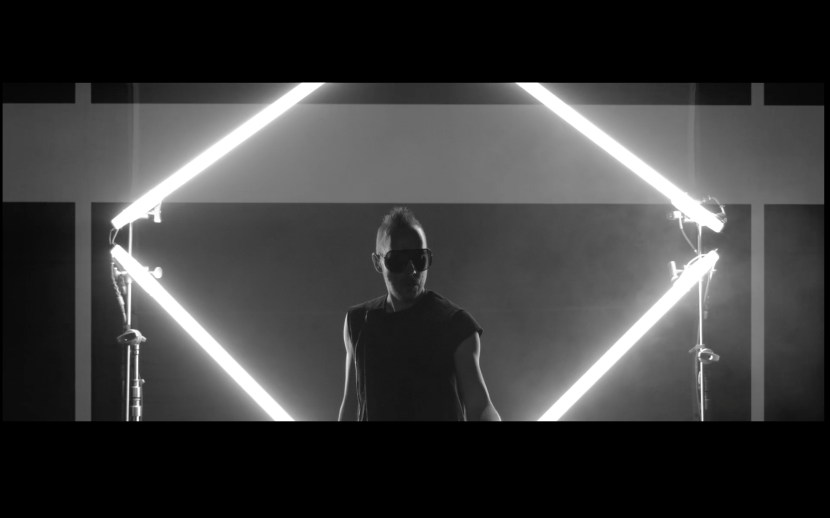 3-Black-Asteroid