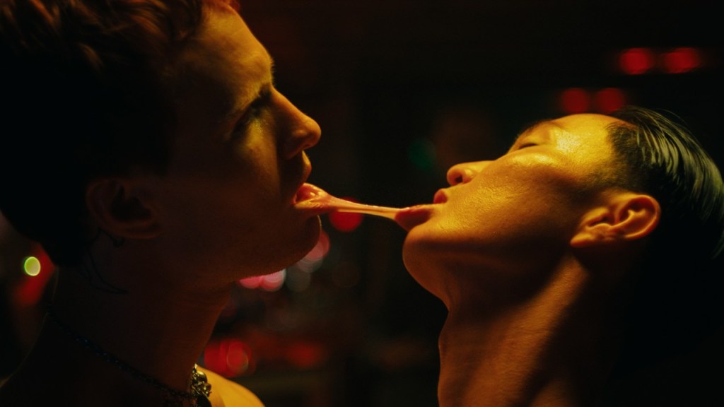 Ane Brun ft. Röyksopp – Eat The Fruit dir: Elis&nbsp;Lindsten